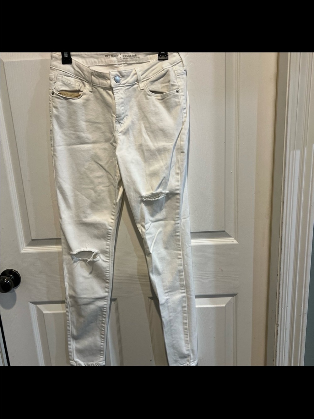 Old Navy White Skinny Distressed Jeans